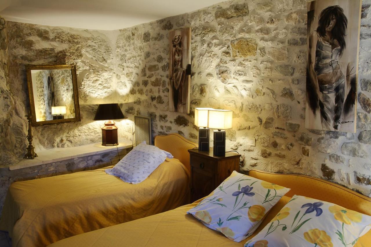 Le Castelas Aigueze Exteriér fotografie